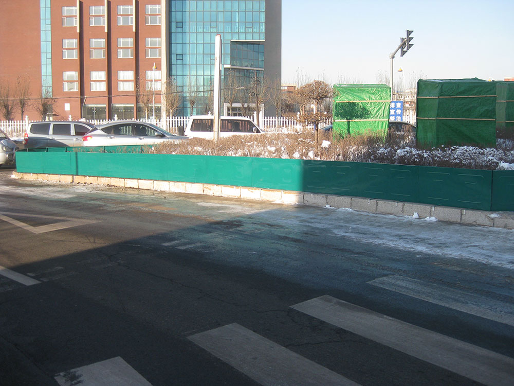 綠籬植物擋雪板廠家，綠化防寒板批發