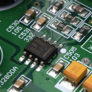 深圳三星貼片電容代理商：電腦主板上貼片電容大小怎么看？